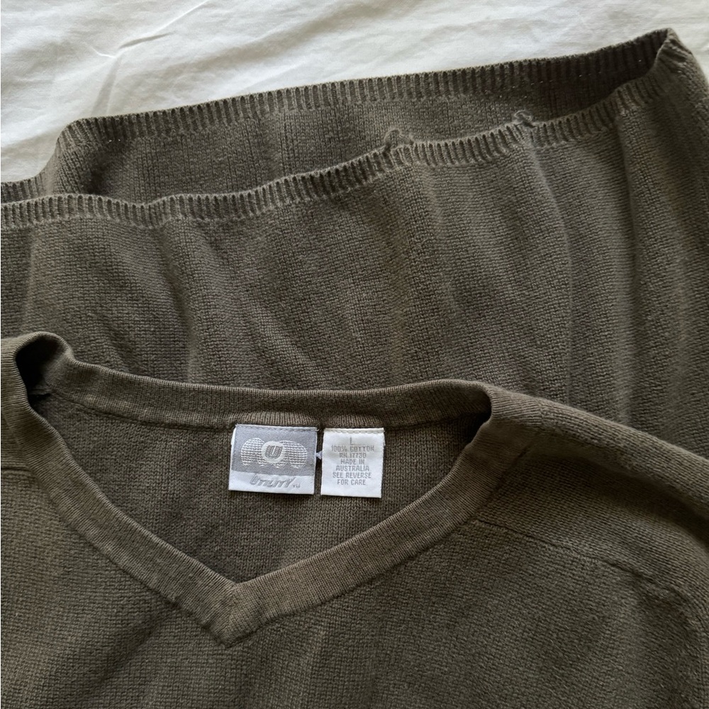 Oversized Sweatshirt - Picture 8 of 10
